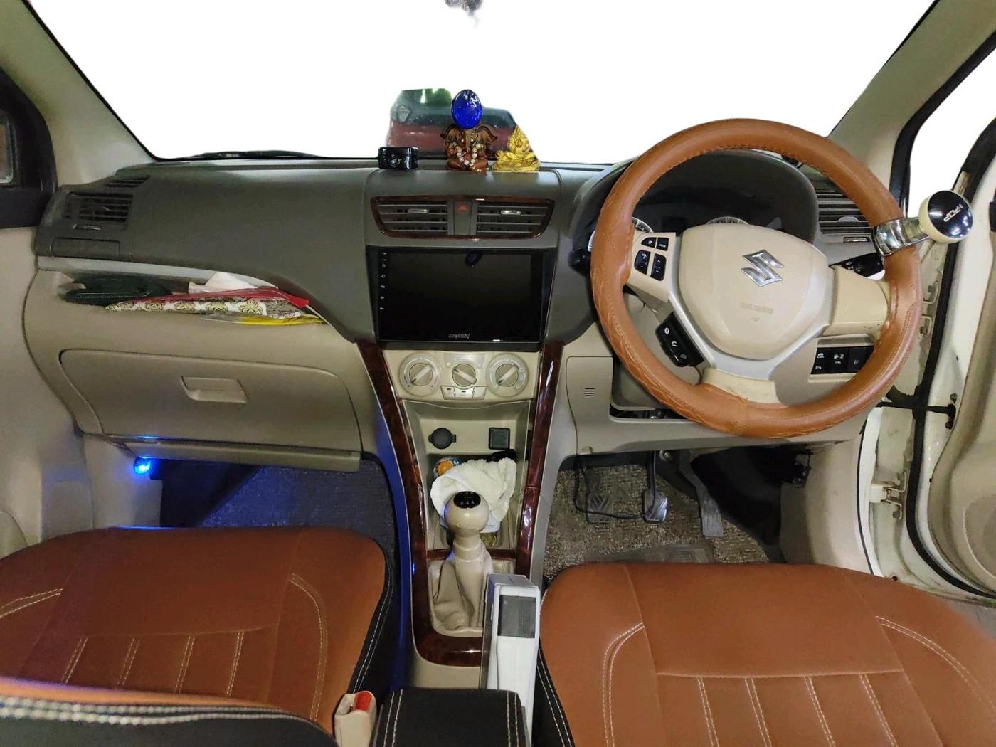2016 Maruti Ertiga VXI CNG, CNG, Manual, 68,281 km, interior
