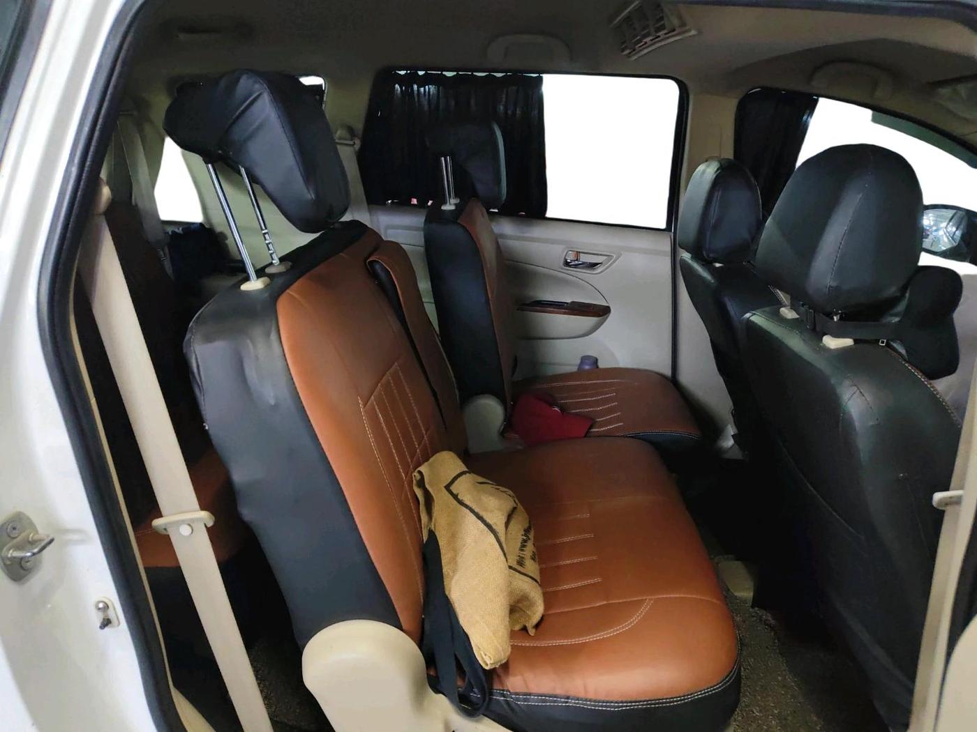 2016 Maruti Ertiga VXI CNG, CNG, Manual, 68,281 km, interior