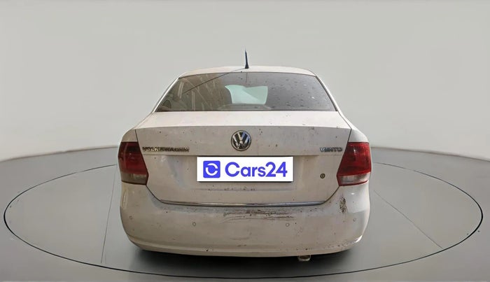 2013 Volkswagen Vento HIGHLINE 1.6 MPI, Petrol, Manual, 1,49,015 km, exterior