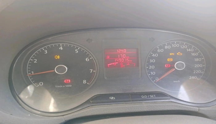 2013 Volkswagen Vento HIGHLINE 1.6 MPI, Petrol, Manual, 1,49,015 km, interior