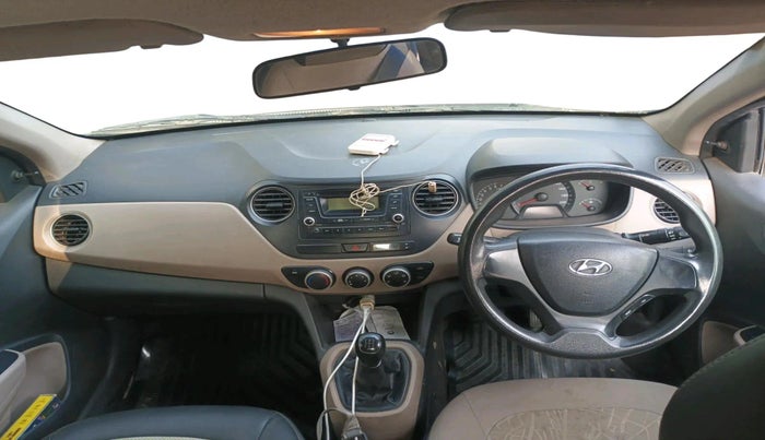 2016 Hyundai Xcent BASE 1.2, Petrol, Manual, 15,829 km, interior