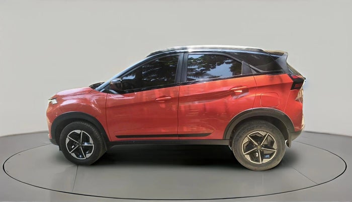 2023 Tata NEXON FEARLESS AMT DUAL TONE 1.5 DIESEL, Diesel, Automatic, 28,320 km, exterior