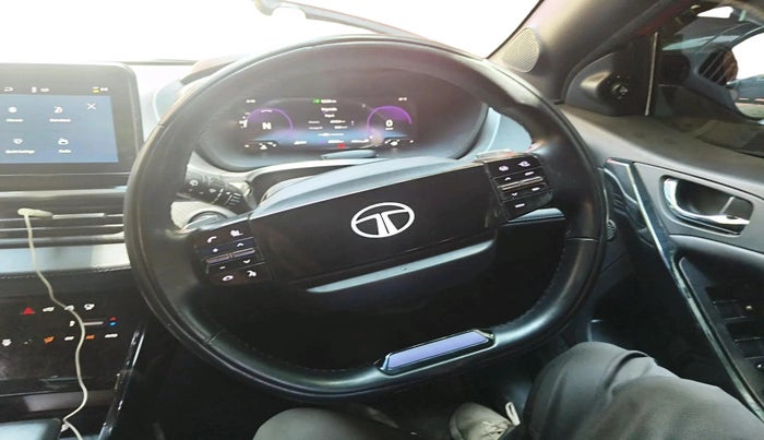 2023 Tata NEXON FEARLESS AMT DUAL TONE 1.5 DIESEL, Diesel, Automatic, 28,320 km, interior