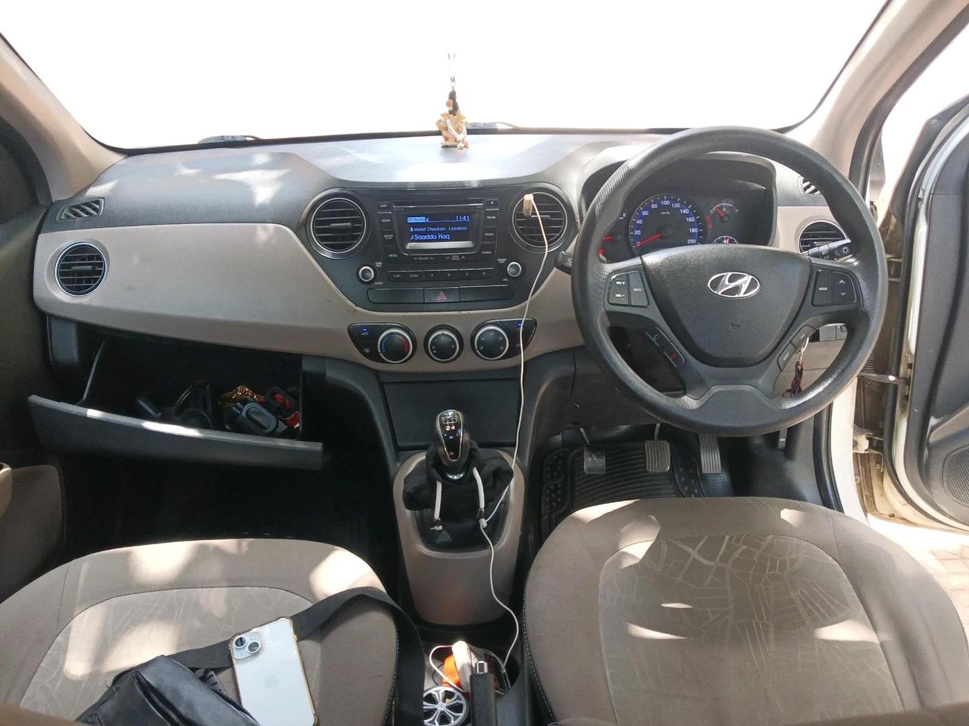 2015 Hyundai Xcent S 1.1 CRDI, Diesel, Manual, 81,799 km, interior