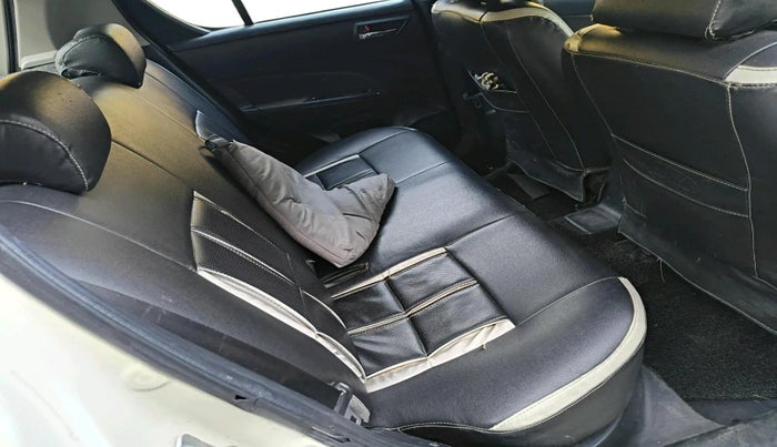 2015 Maruti Swift VDI, Diesel, Manual, 1,67,920 km, interior