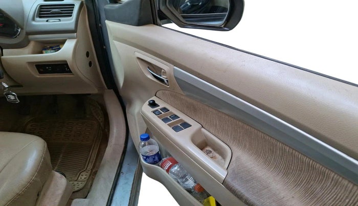 2014 Maruti Ertiga VXI CNG, CNG, Manual, 73,590 km, interior