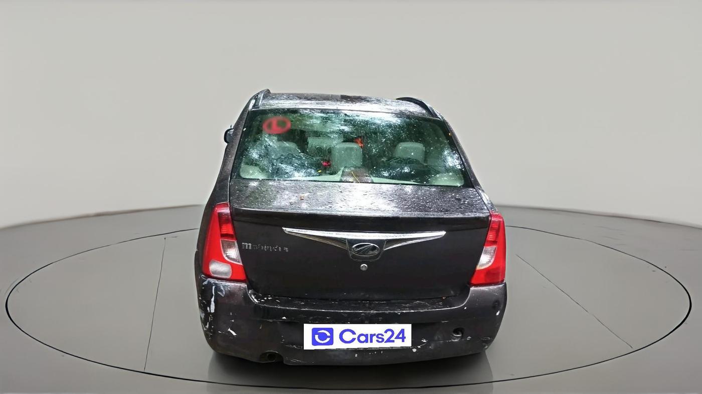 2011 Mahindra Verito 1.4 G4, CNG, Manual, 92,846 km, exterior