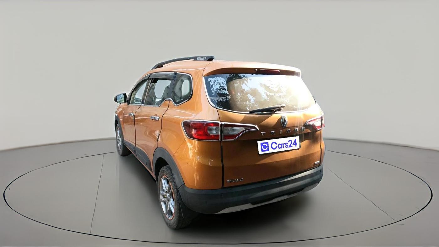 2020 Renault TRIBER RXZ AMT, Petrol, Automatic, 1,13,386 km, exterior