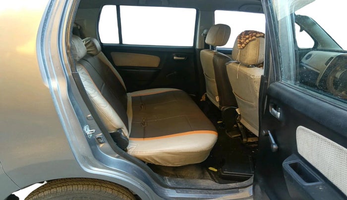 2018 Maruti Wagon R 1.0 LXI CNG, CNG, Manual, 28,343 km, interior