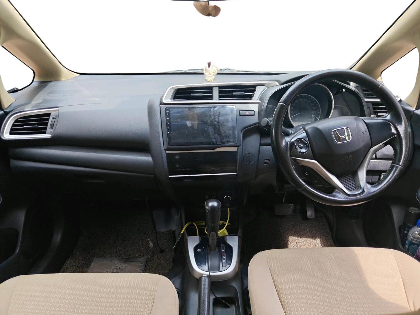 2017 Honda Jazz 1.2L I-VTEC V AT, CNG, Automatic, 79,566 km, interior