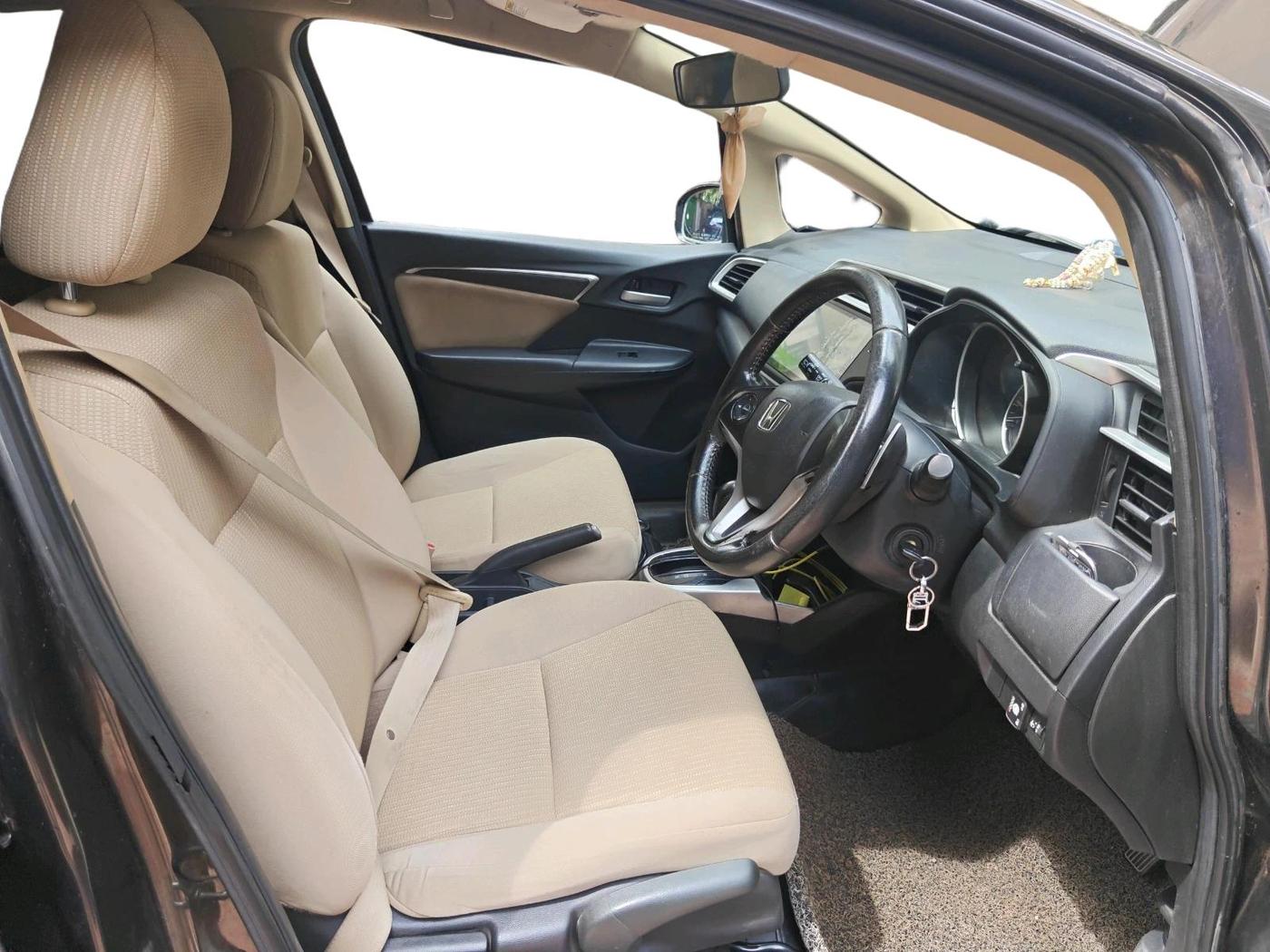 2017 Honda Jazz 1.2L I-VTEC V AT, CNG, Automatic, 79,566 km, interior