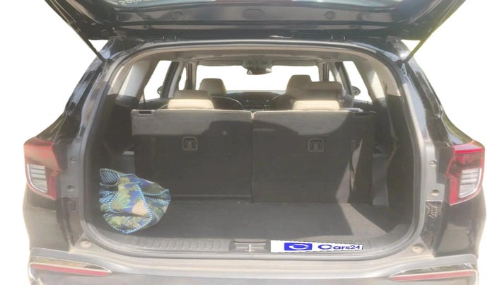 2022 KIA CARENS LUXURY PLUS 1.4 PETROL DCT 6 STR, Petrol, Automatic, 49,222 km, exterior