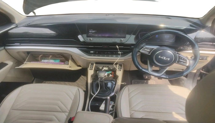 2022 KIA CARENS LUXURY PLUS 1.4 PETROL DCT 6 STR, Petrol, Automatic, 49,222 km, interior