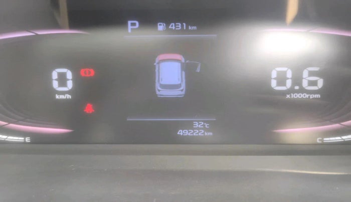 2022 KIA CARENS LUXURY PLUS 1.4 PETROL DCT 6 STR, Petrol, Automatic, 49,222 km, interior