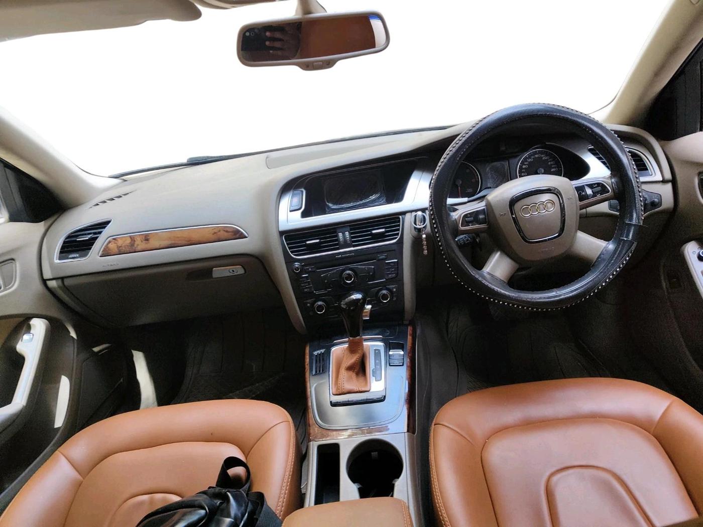 2012 Audi A4 2.0 TDI S LINE, Diesel, Automatic, 73,728 km, interior