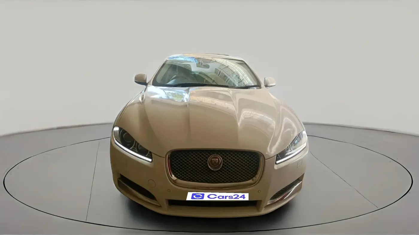 2014 Jaguar XF 2.2 DIESEL LUXURY, Diesel, Automatic, 88,901 km, exterior