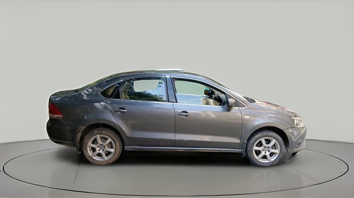2014 Volkswagen Vento HIGHLINE PETROL AT, Petrol, Automatic, 98,696 km, exterior