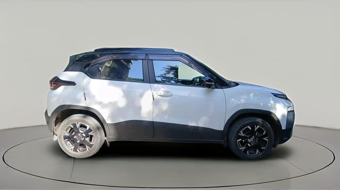2026 Tata PUNCH Accomplished Plus (S) CNG AMT, CNG, Automatic, 7,436 km, exterior