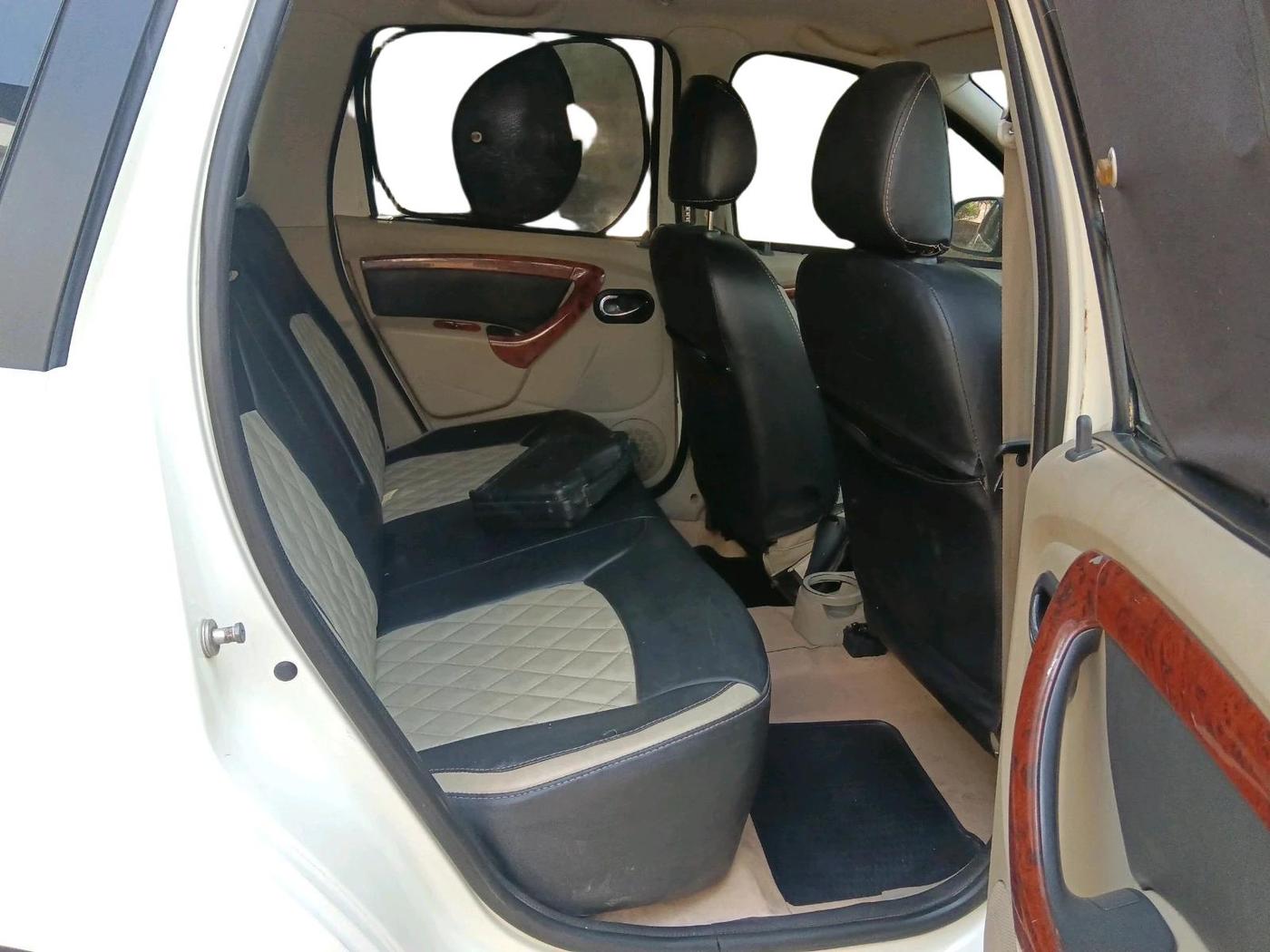 2014 Nissan Terrano XL (D), Diesel, Manual, 59,562 km, interior