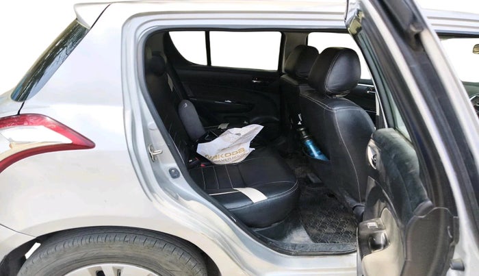 2013 Maruti Swift VXI, Petrol, Manual, 61,209 km, interior