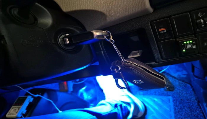 2014 Maruti Wagon R 1.0 LXI, CNG, Manual, 1,06,649 km, interior