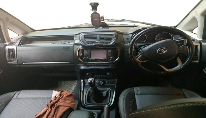 2017 Tata Hexa XT 4X2 7 STR, Diesel, Manual, 2,01,003 km, interior