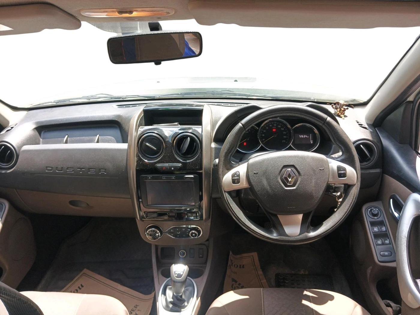 2018 Renault Duster 110 PS RXZ 4X2 AMT DIESEL, Diesel, Automatic, 72,634 km, interior