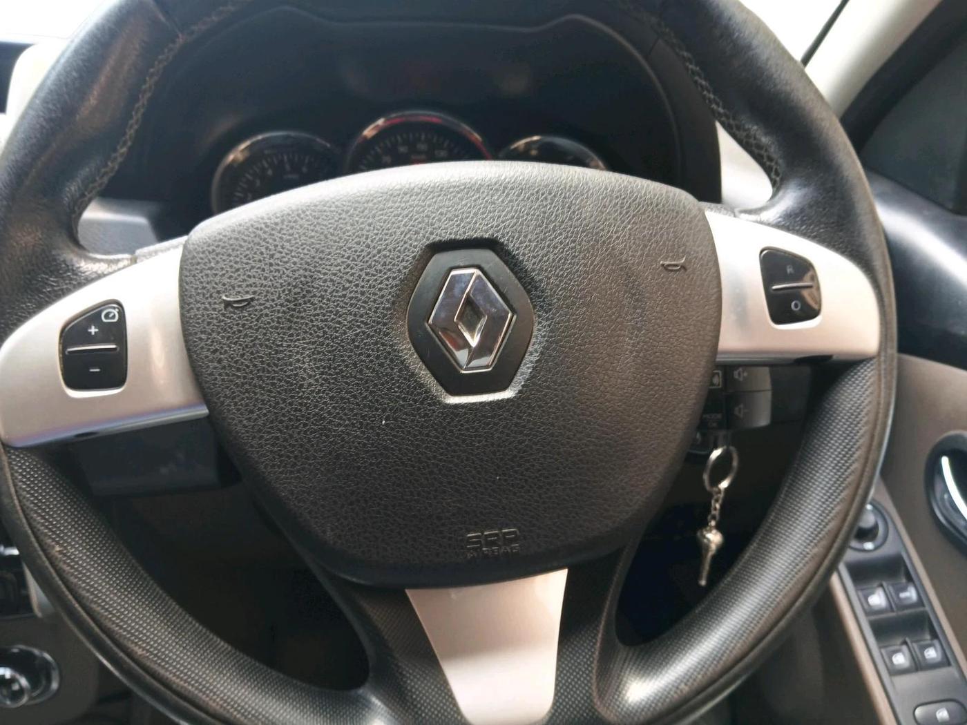 2018 Renault Duster 110 PS RXZ 4X2 AMT DIESEL, Diesel, Automatic, 72,634 km, interior