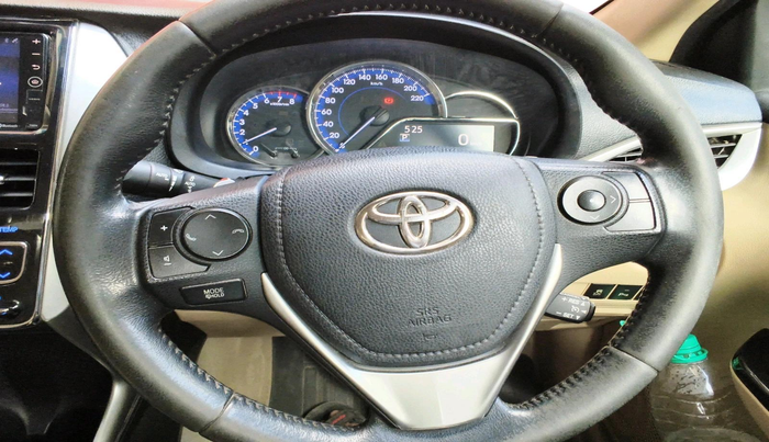 2018 Toyota YARIS VX CVT, Petrol, Automatic, 69,502 km, interior