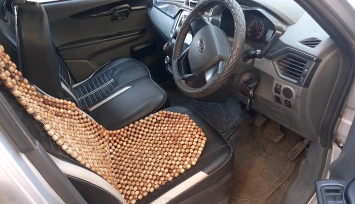 2018 Mahindra Kuv100 K2 TRIP CNG, CNG, Manual, 54,831 km, interior