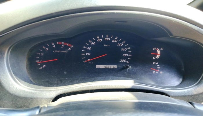 2011 Toyota Innova V 2.5 8 STR, Diesel, Manual, 1,66,512 km, interior