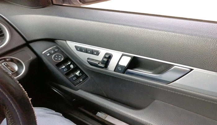 2011 Mercedes Benz C Class 200 CGI AVANTGARDE, Petrol, Automatic, 38,144 km, interior