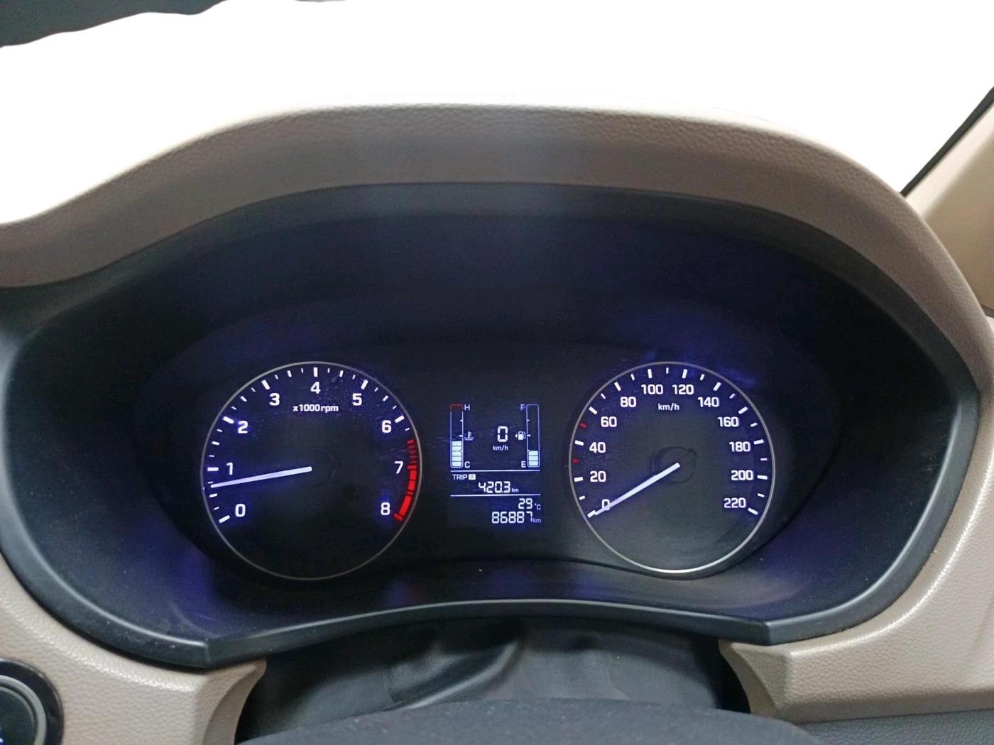 2014 Hyundai Elite i20 SPORTZ 1.2 (O), Petrol, Manual, 86,887 km, interior