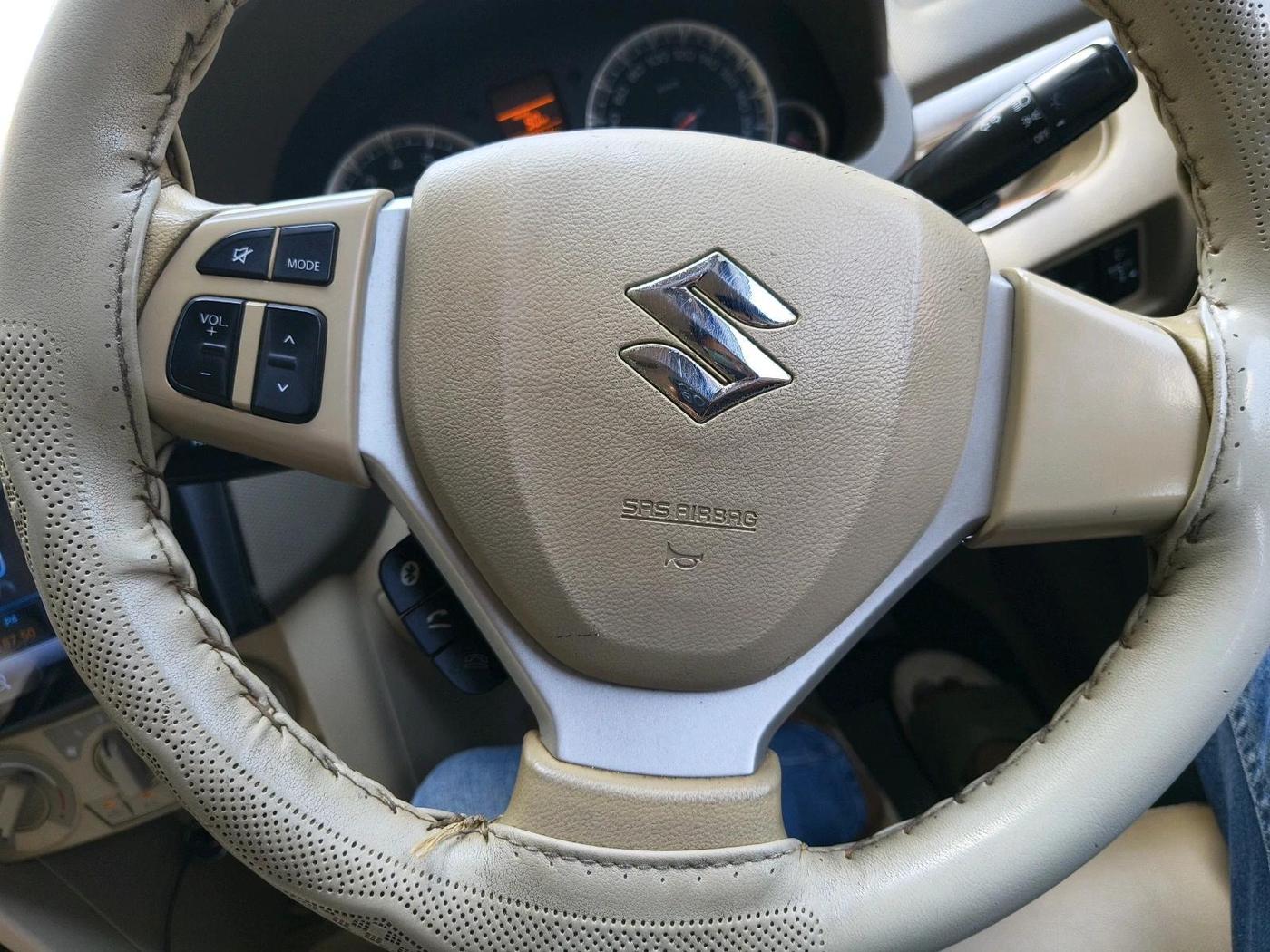 2016 Maruti Ertiga VXI, Petrol, Manual, 1,12,241 km, interior
