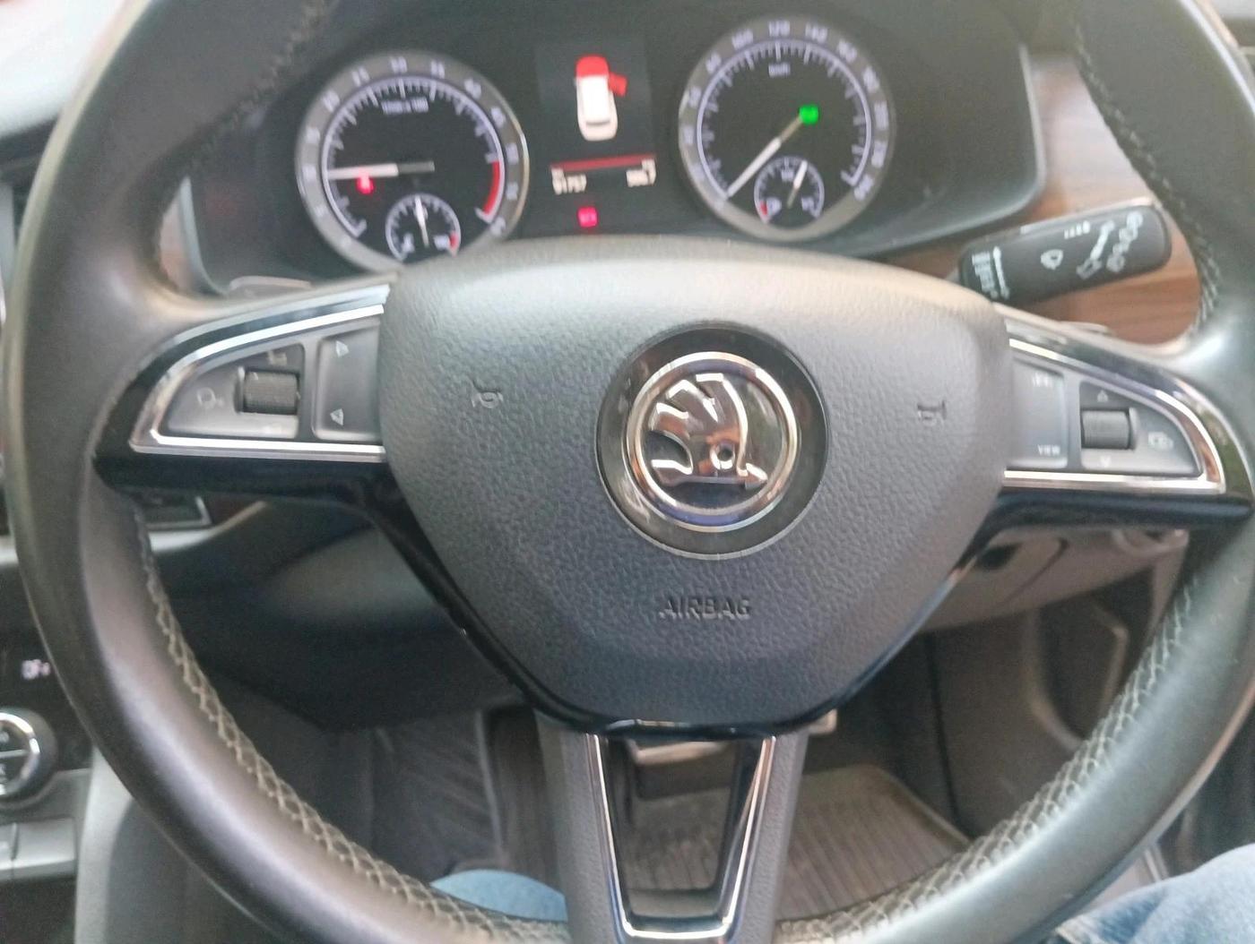 2019 Skoda Kodiaq SCOUT, Diesel, Automatic, 99,500 km, interior