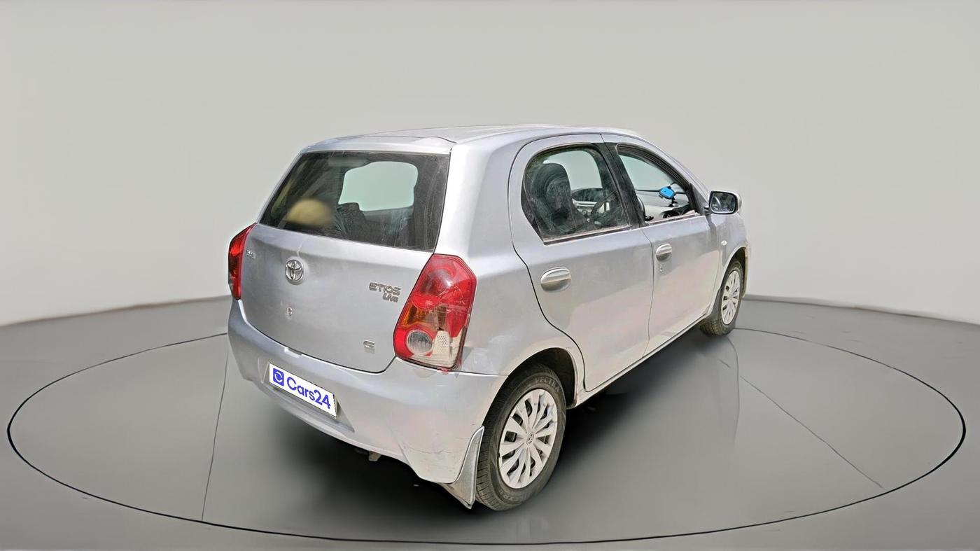 2011 Toyota Etios Liva G, CNG, Manual, 80,716 km, exterior