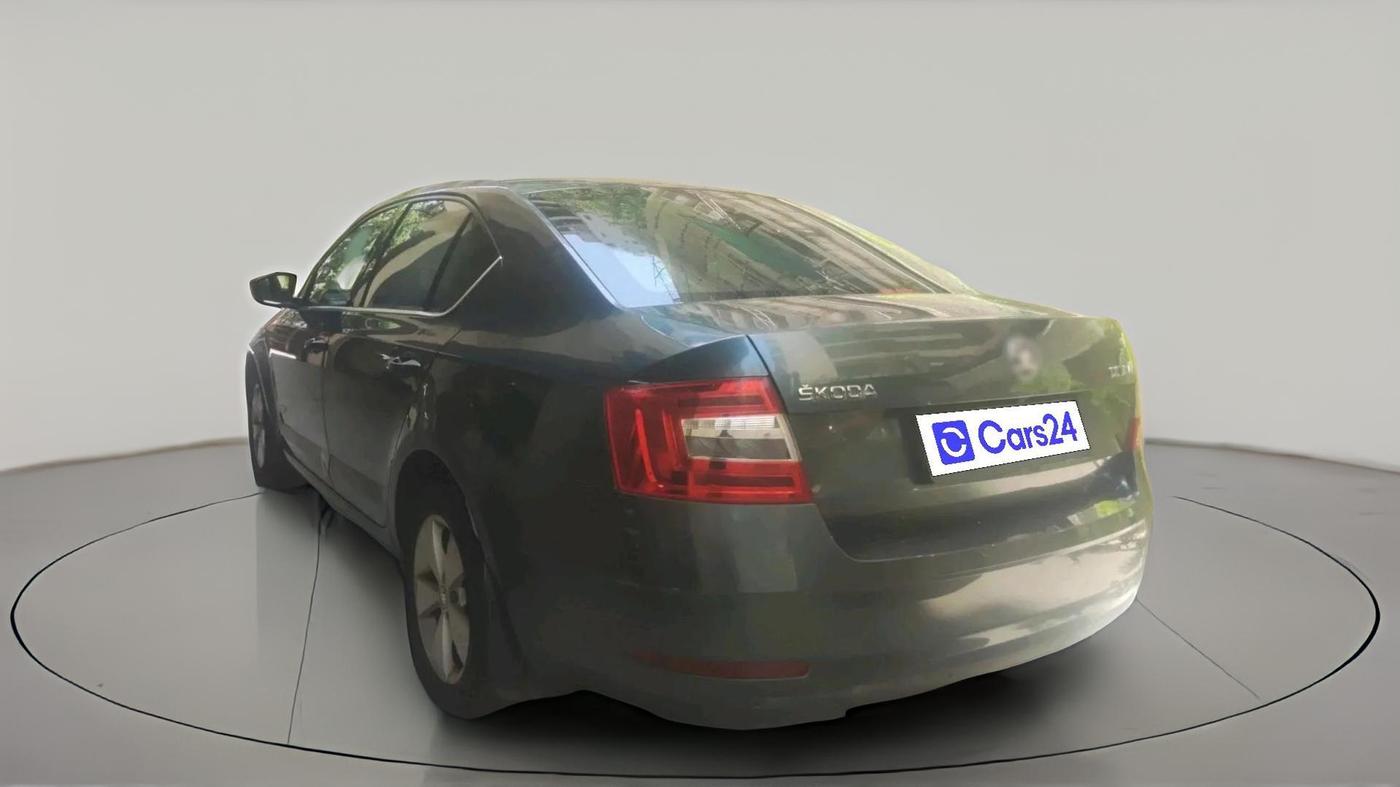 2018 Skoda Octavia STYLE 1.8 TSI AT, Petrol, Automatic, 86,245 km, exterior