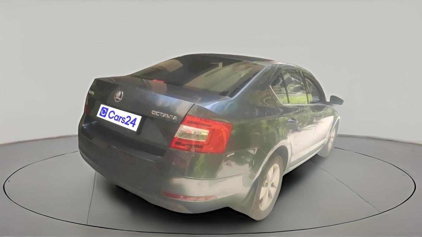2018 Skoda Octavia STYLE 1.8 TSI AT, Petrol, Automatic, 86,245 km, exterior