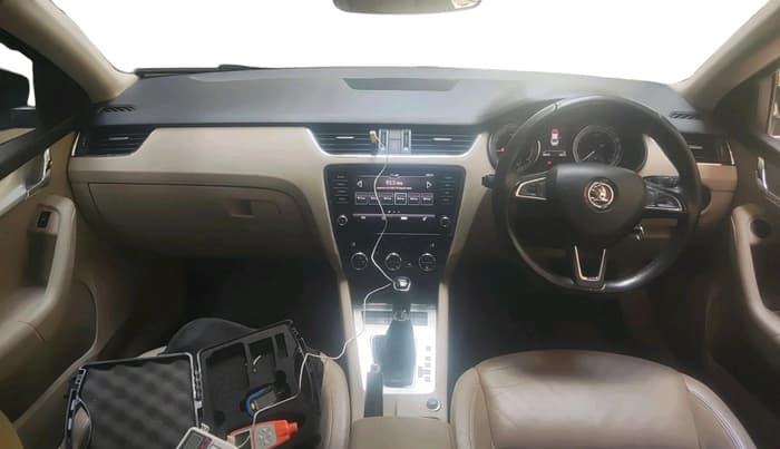 2018 Skoda Octavia STYLE 1.8 TSI AT, Petrol, Automatic, 86,245 km, interior