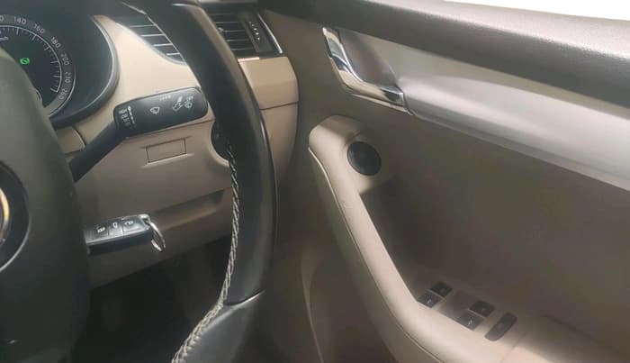 2018 Skoda Octavia STYLE 1.8 TSI AT, Petrol, Automatic, 86,245 km, interior