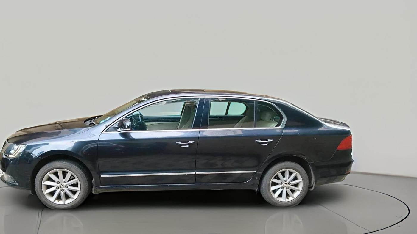2014 Skoda Superb ELEGANCE 1.8 TSI AT, Petrol, Automatic, 45,292 km, exterior