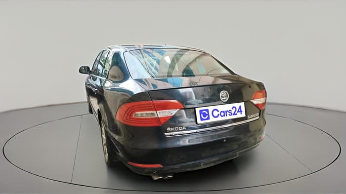 2014 Skoda Superb ELEGANCE 1.8 TSI AT, Petrol, Automatic, 45,292 km, exterior