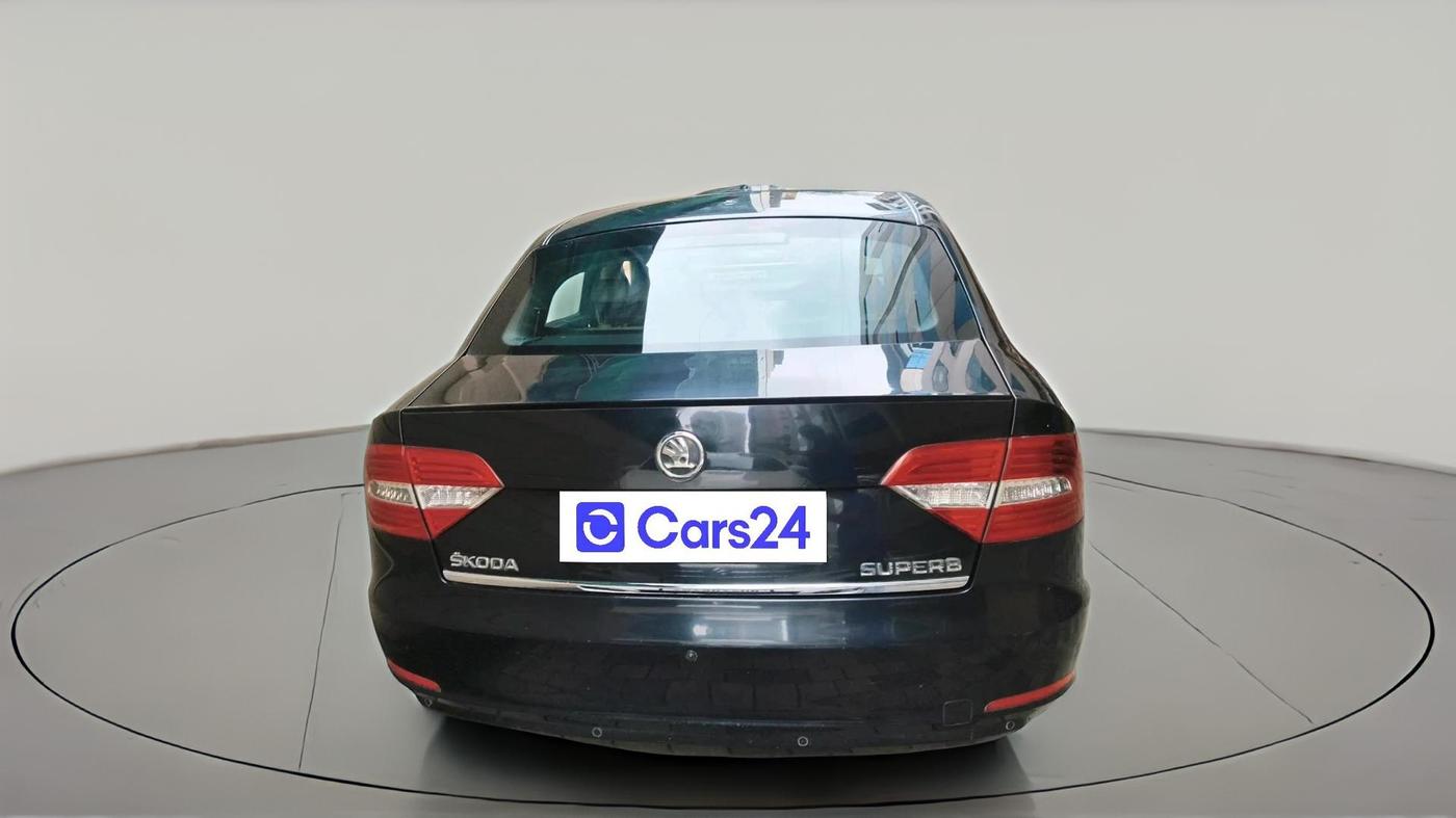 2014 Skoda Superb ELEGANCE 1.8 TSI AT, Petrol, Automatic, 45,292 km, exterior