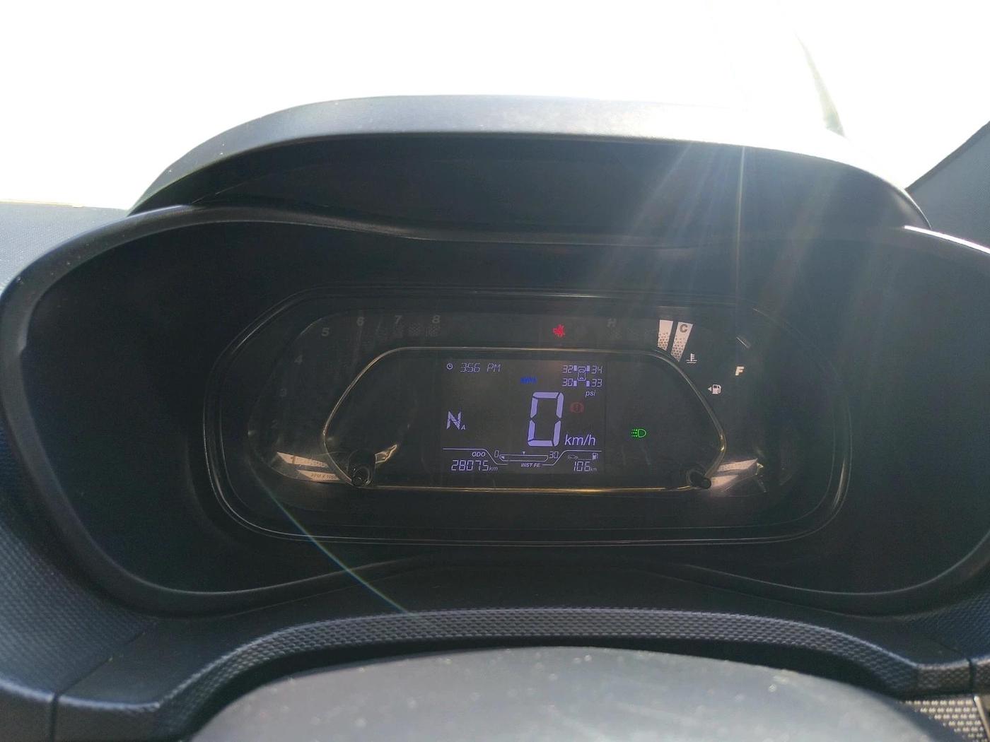 2023 Tata NEXON XZA PLUS LUX SUNROOF RED DARK PETROL, Petrol, Automatic, 28,075 km, interior