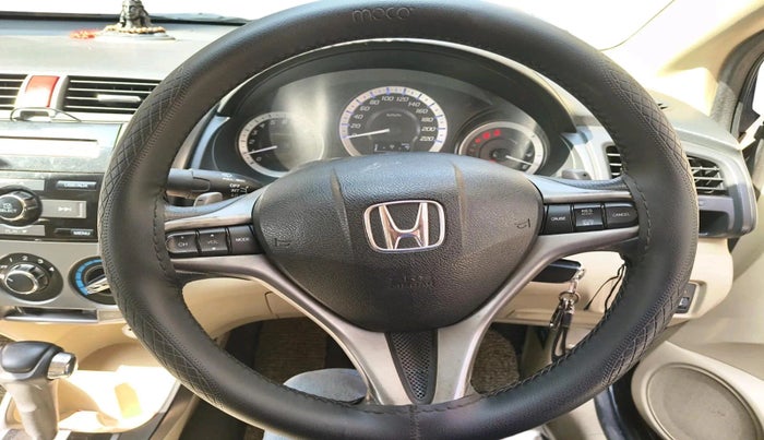 2013 Honda City 1.5L I-VTEC V AT, Petrol, Automatic, 1,90,000 km, interior