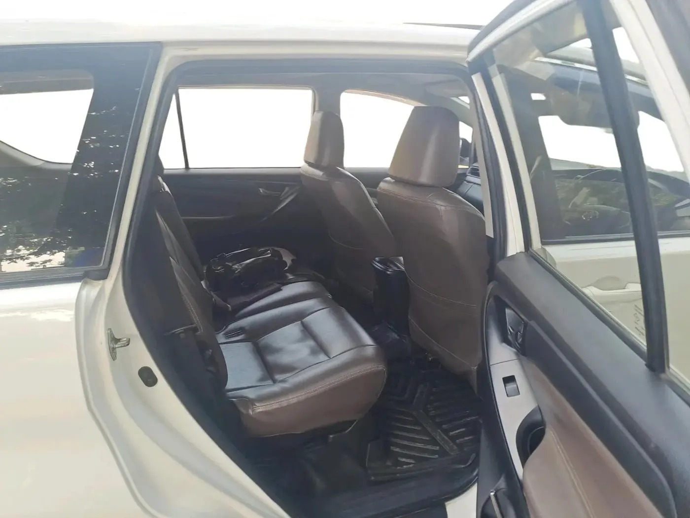 2019 Toyota Innova Crysta 2.8 GX AT 7 STR, Diesel, Automatic, 98,989 km, interior