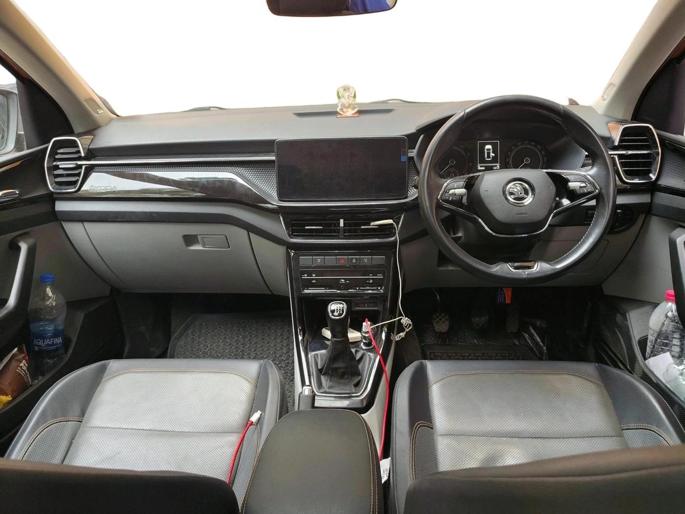 2021 Skoda KUSHAQ STYLE 1.0L TSI MT, Petrol, Manual, 41,987 km, interior