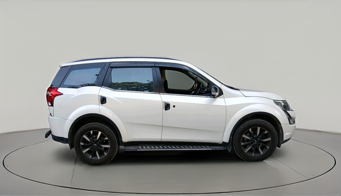 2019 Mahindra XUV500 W11 AT, Diesel, Automatic, 81,461 km, exterior
