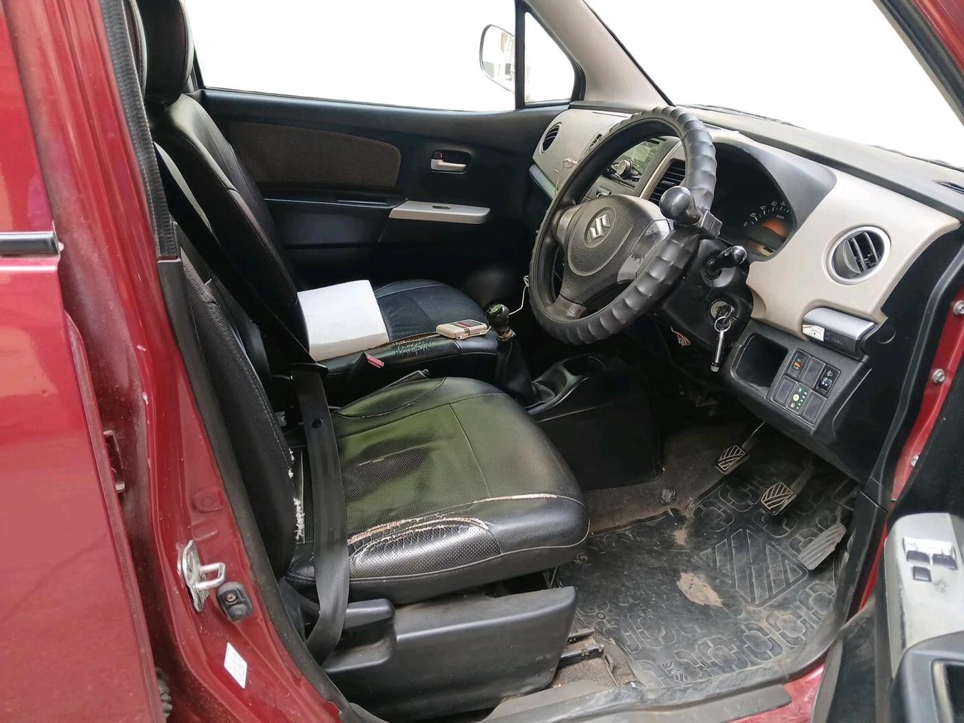 2015 Maruti Wagon R 1.0 LXI CNG, CNG, Manual, 58,820 km, interior