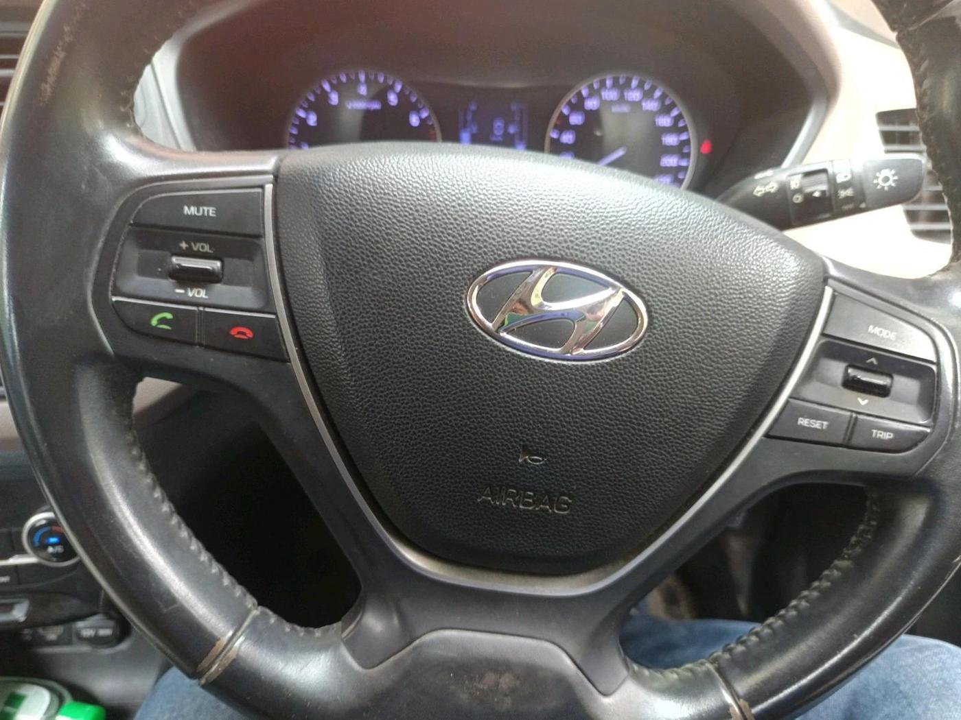 2015 Hyundai Elite i20 SPORTZ 1.2, Petrol, Manual, 47,274 km, interior